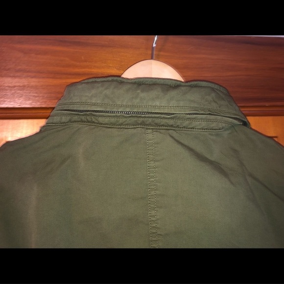 GAP Utility Jacket - Picture 3 of 4